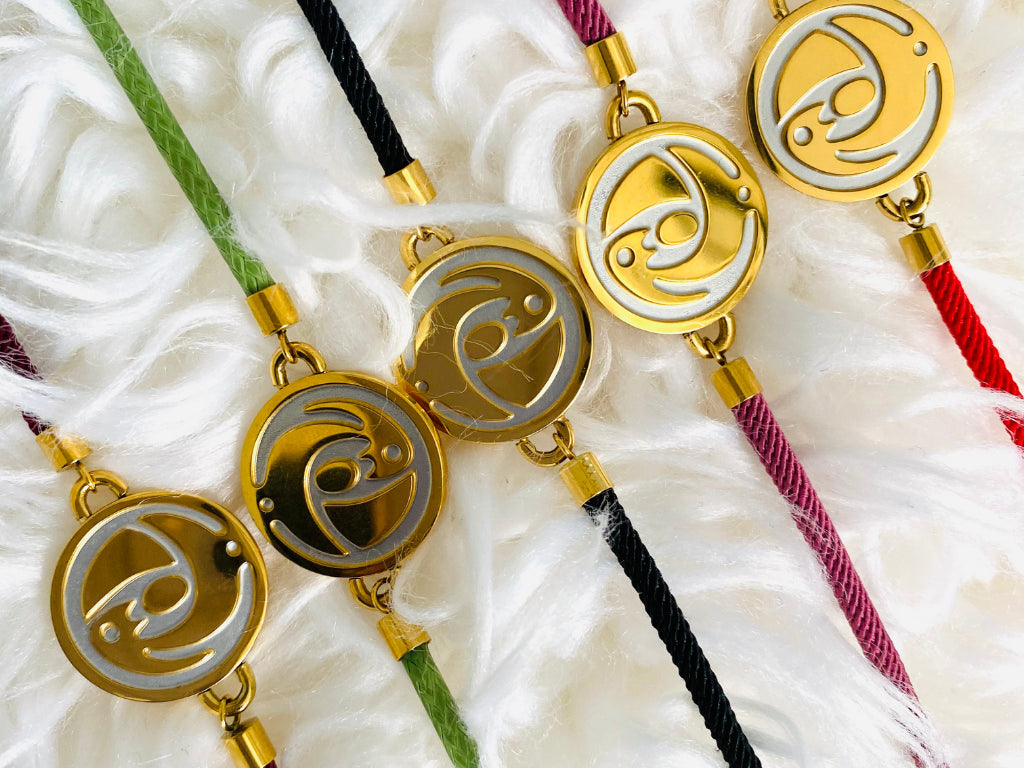 Marvelous Jewels. Graceful pendants with Adinkra symbols inspiration. Handmade Bracelets & Much More. E'lorm Empire provides jobs to artisans in Ghana. Unique Bracelets. Buy one, share one.